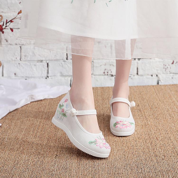 Fashion Chinese - Style Embroidered Wedge Mary Janes | Hanfu & Qipao - Friendly Daily Commute Ancient - Style Shoes