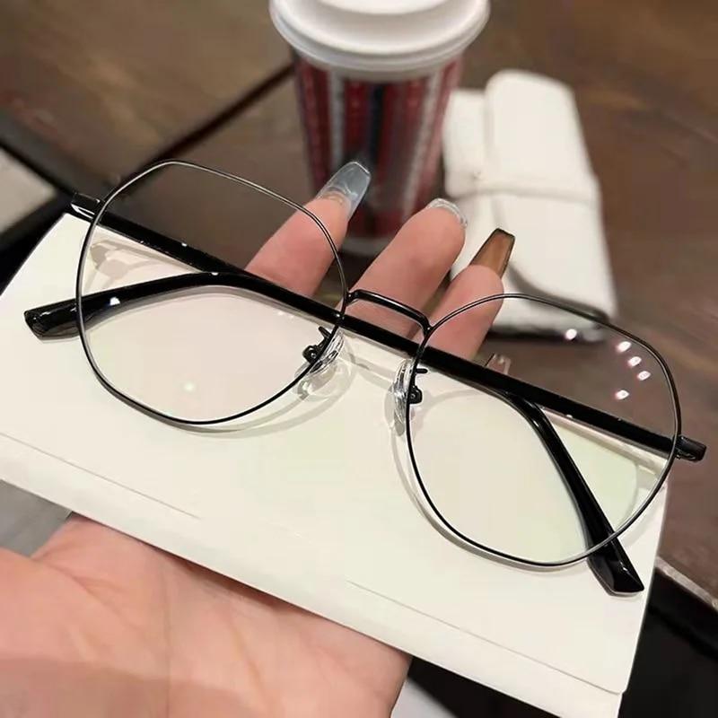 Round Metal Anti Blue Light Transparent Anti-Radiation Glasses Women Glasses Eyeglasses Computer Goggles Eyewear Glitter Frame