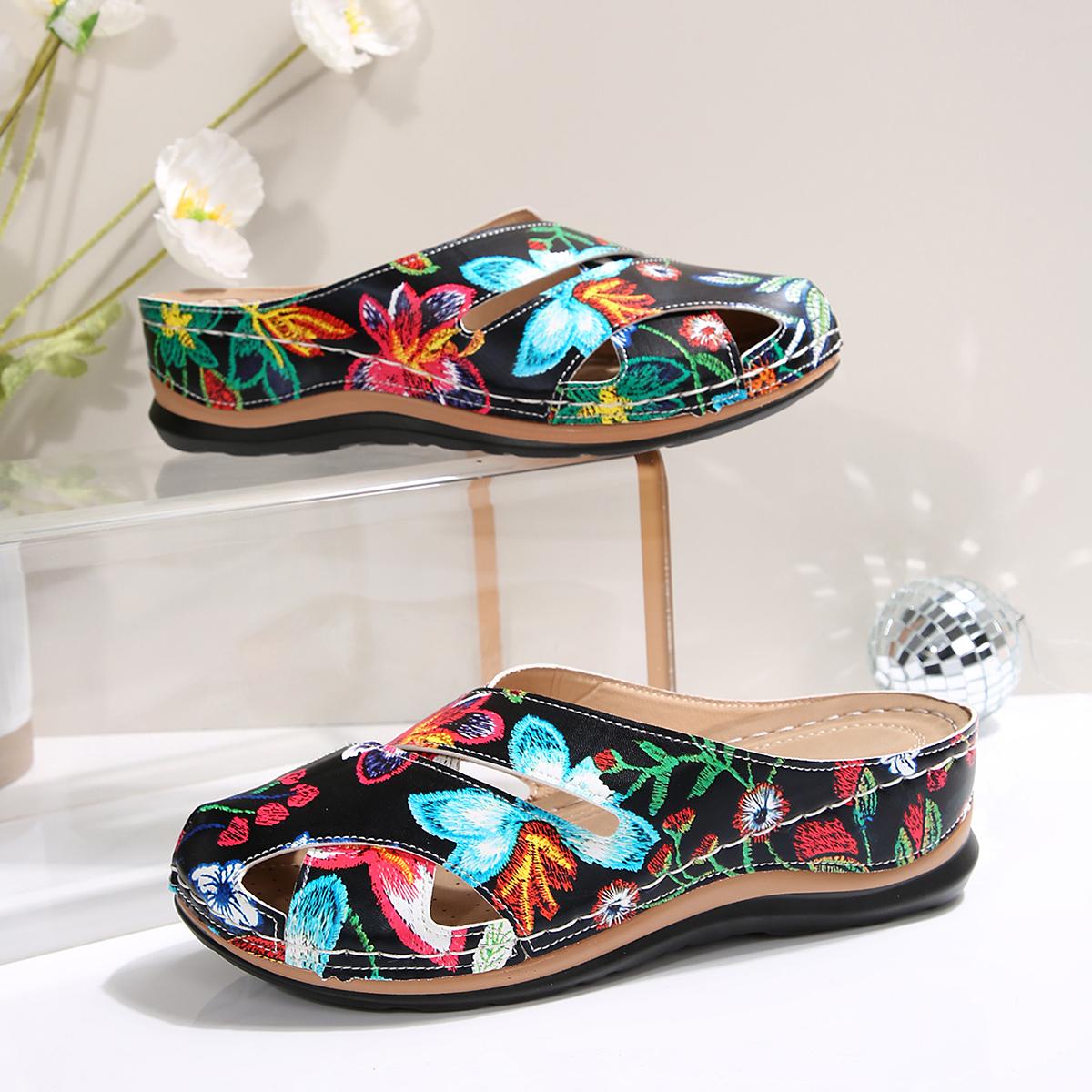 

Модные женские тапочки Ортопедические сандалии на танкетке Летняя новая модная обувь с пряжкой Женские повседневные пляжные тапочки Домашние шлепанцы Женские 39 чёрный