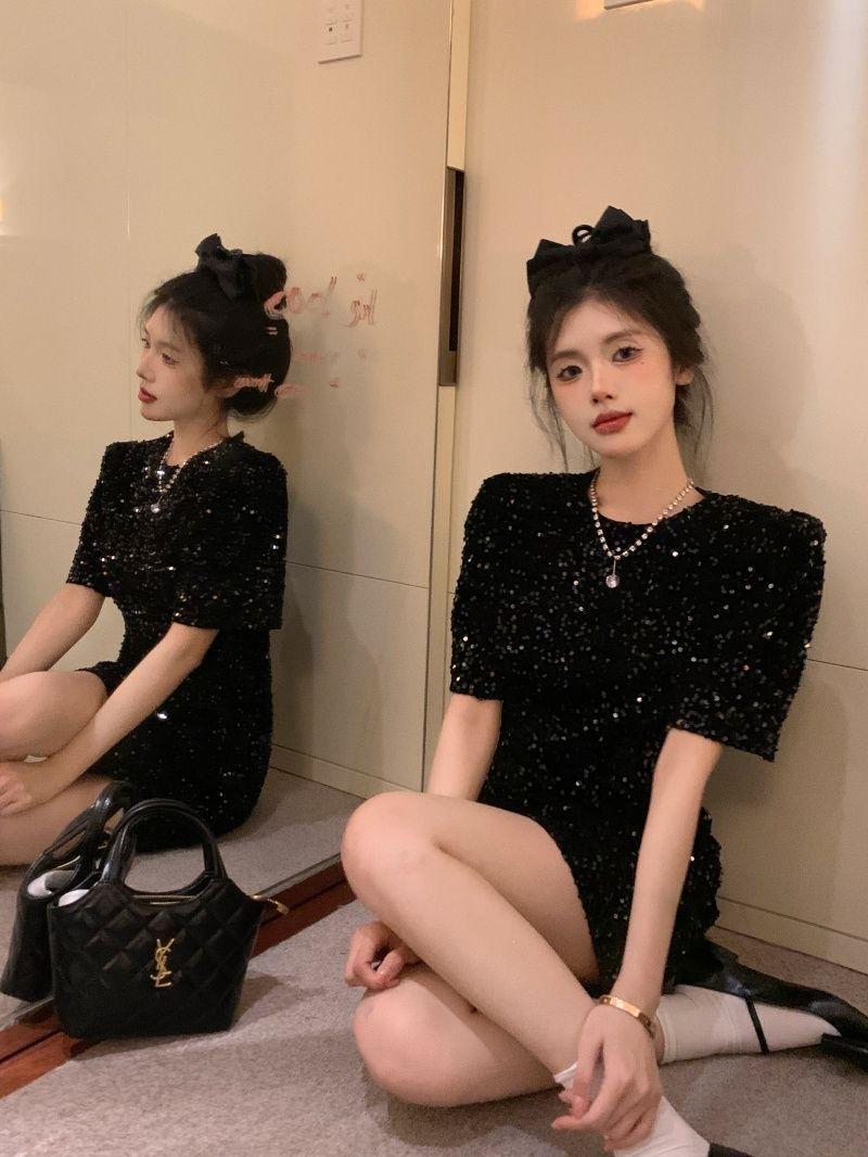 Sparkling sequined short-sleeved dress women s summer new French high-end feeling waist and thin temperament small black dress S