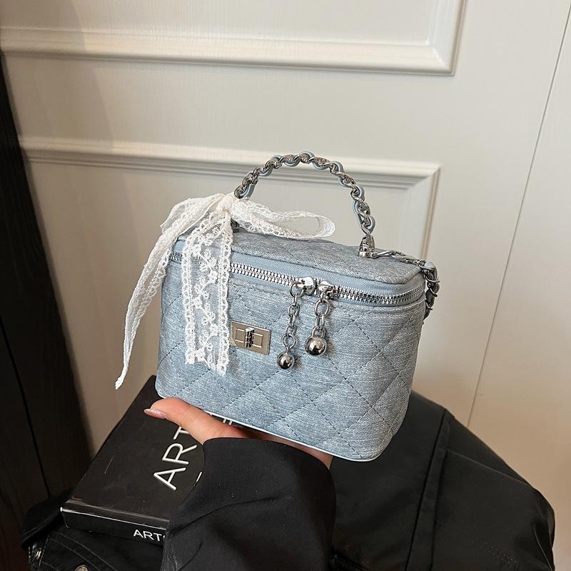 Модная и высококлассная портативная сумка-коробка Xiaoxiangfeng 2025 новая простая сумка на плечо сумка-цепочка с бриллиантами маленькая квадратная сумка