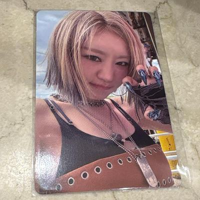 [USED] Julie Kiop Trading Card 12/28 CD Purchase Bonus