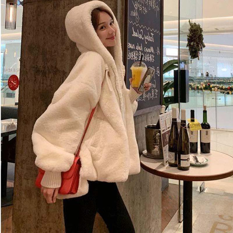 Veste Femme Mode Chaude Fausse Fourrure à Capuche Ample Mignonne Manteau en Peluche Longueur Moyenne Coupe Ample Manteau d'Extérieur Automne Hiver
