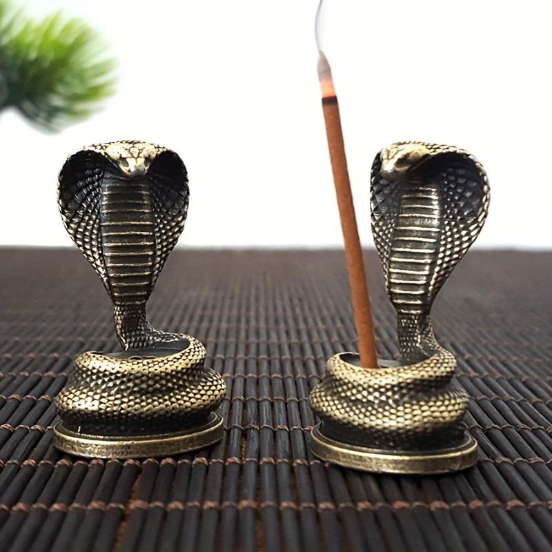 

Snake Vintage Snake-Shaped Incense Holder Metal Zodiac Animal Incense Holder for Home Decoration 1Pcs
