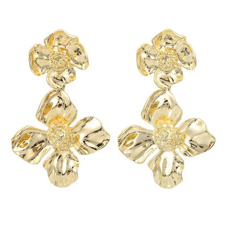 Metal Flower Earrings for Women Design and Light Luxury Exaggerated Drop Earrings Wholesale Gold Plating Jewelries