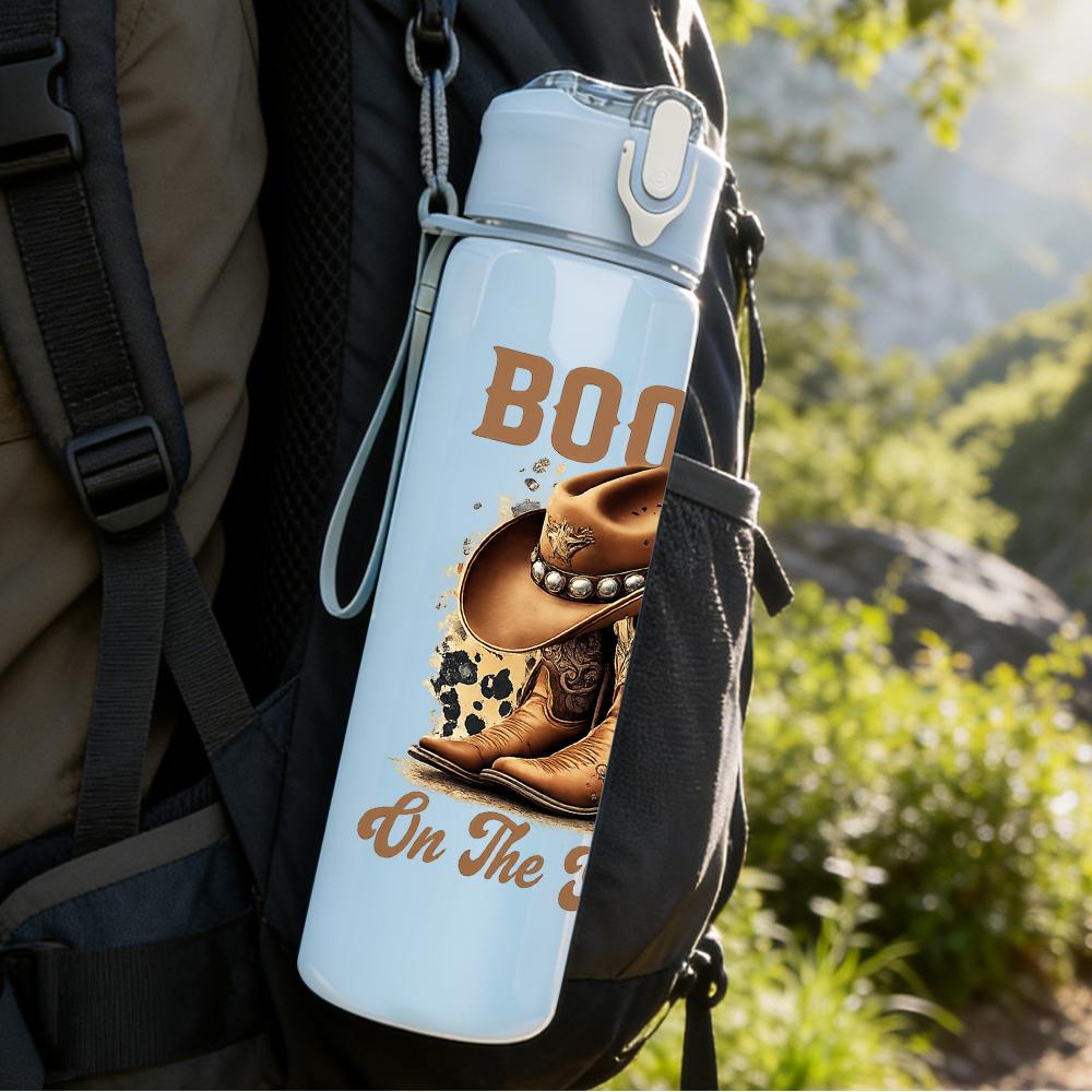 1PC Western Boot Sentimental Phrase 750ml Color Plastic Water Bottle Leakproof Flip Straw Lid For Sports Office Home Use