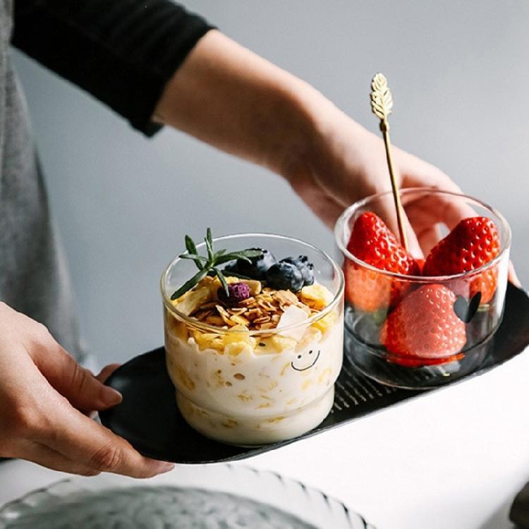 Pohodlné skleněné hrnky do mikrovlnné trouby Unikátní skleněné hrnky vhodné do mikrovlnné trouby s elegantním úsměvem pro šťastnou náladu