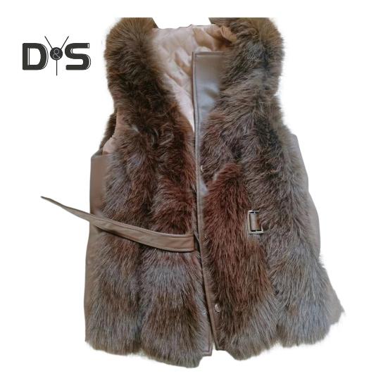 Women Winter Vest Coat Thick Fluffy Faux Fur Cozy Solid Color Sleeveless Button Closure Belt Decor Solid Color Windproof Faux Leather Patchwork Warm