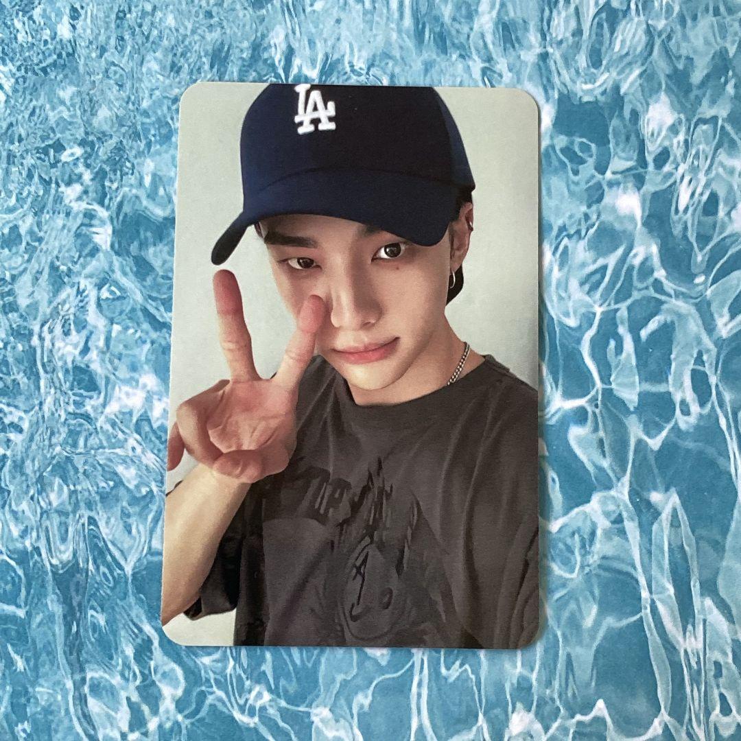 

[USED] Hyunjin StrayKids kwave Stay public broadcast SKZ trading card