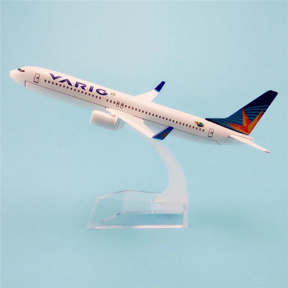16cm Alloy Aircraft Model Brazil Boeing 737 Static Simulation Send Gift Collection Display Suitable For Table Decoration And