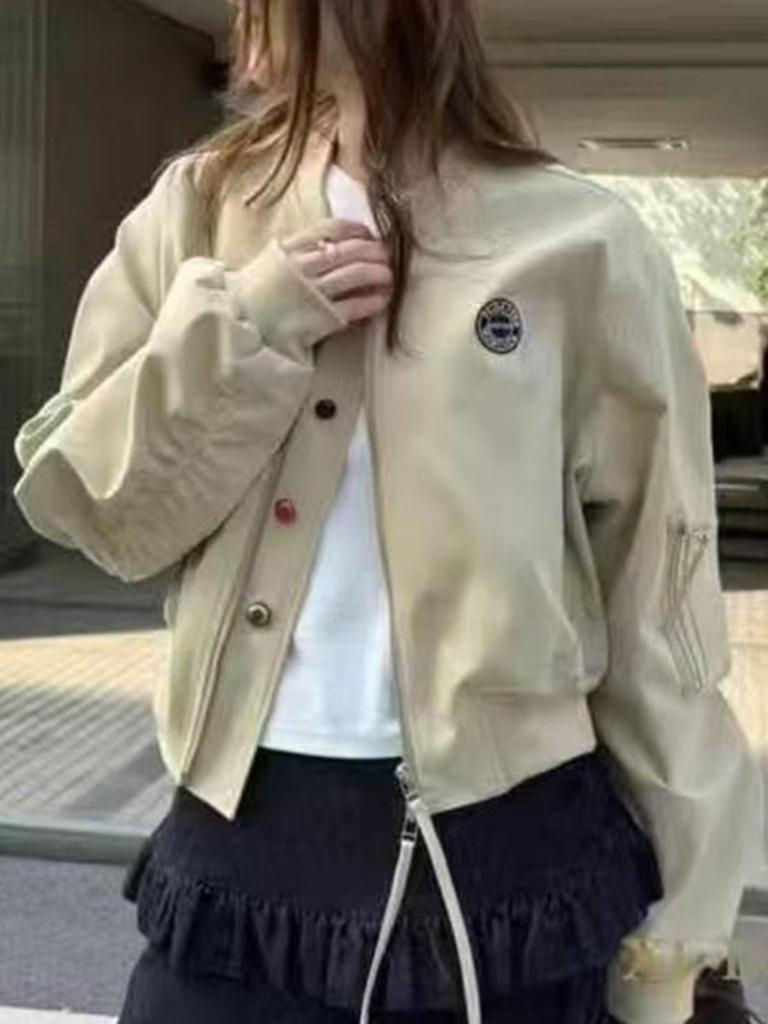 2025 Trendy Women's Casual Baseball Jacket - High-End, Age-Reducing, Stylish Short Coat for Spring/Autumn