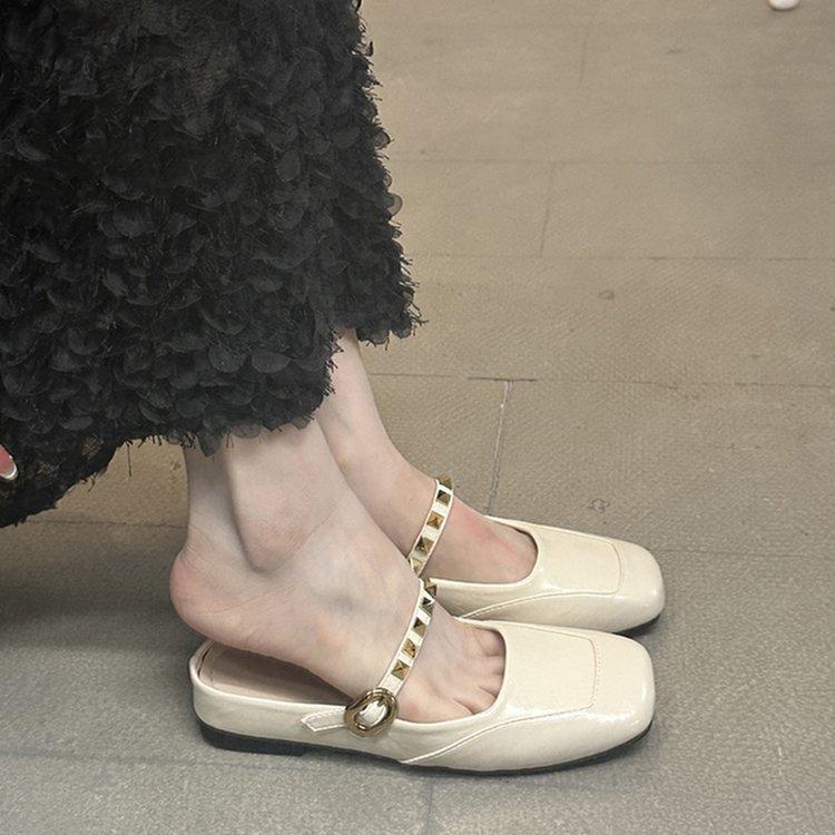 

Внутреннее увеличение высоты Французские нежные полушлепанцы женские 2025 новый летний уличный стиль высококлассные на толстой подошве заклепки темперамент крутые шлепанцы 40 абрикосовый