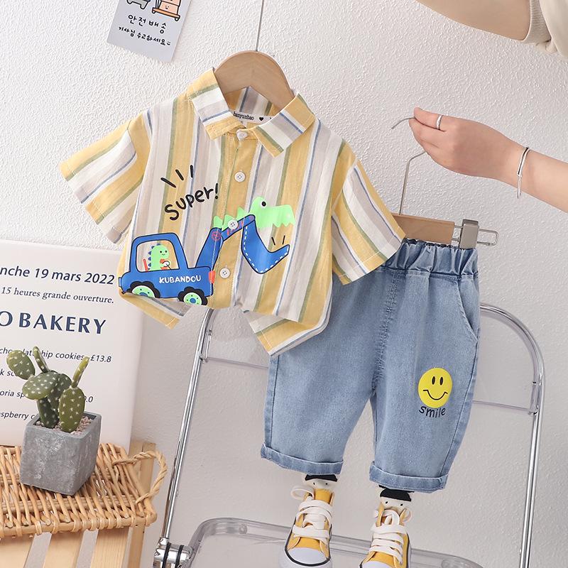 

Летний костюм-двойка для мальчиков 2023: Комплект из футболки с короткими рукавами и шорт для детей 120 cm