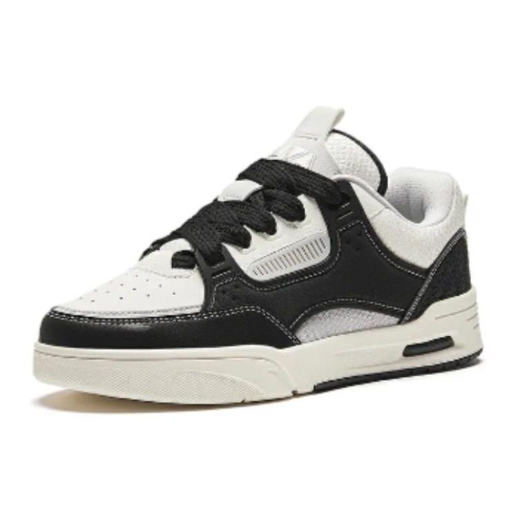 Anta Versatile Comfortable Shock Absorbing Durable Low Top Sneakers Men Sneakers Black White 112448040R-7