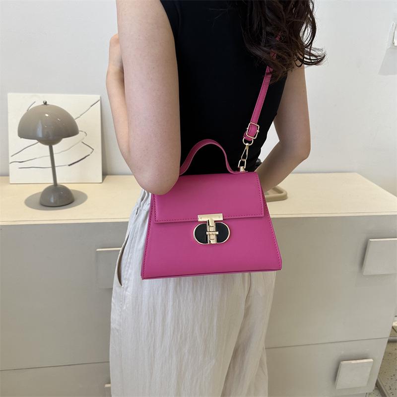 Women's Summer 2023 Retro Candy Color Crossbody Shoulder Bag: Fashionable and Textured Handbag