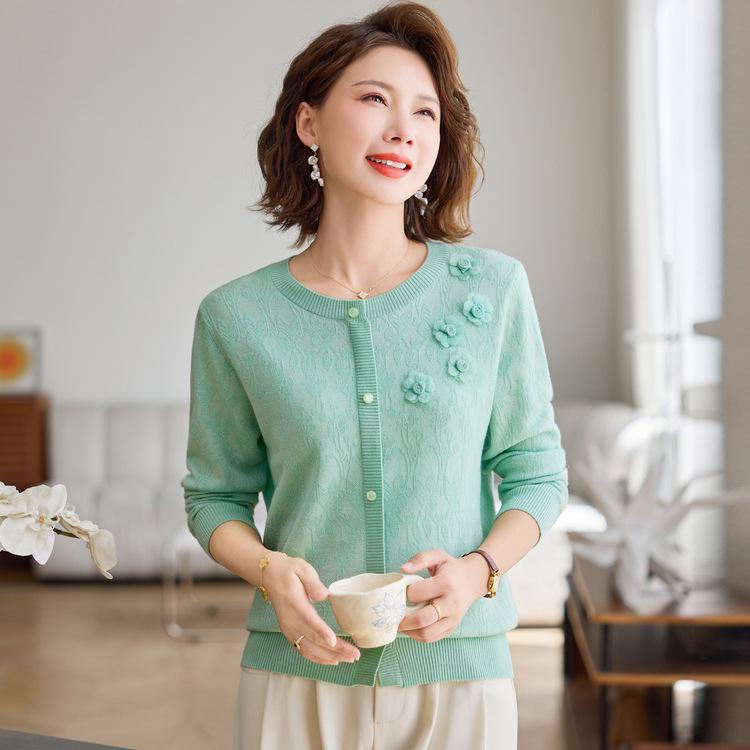 Mom Early Autumn New Knit Cardigan Round Neck Sweater Middle-aged and Elderly Temperament Joker Bottoming Shirt Long Sleeve Shirt.