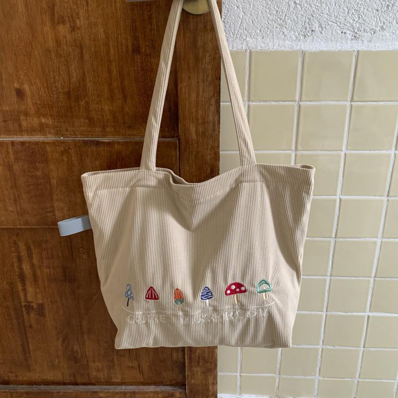 

2025 Korean version washed denim shoulder bag casual cute embroidered tote bag large capacity student retro commuter bag