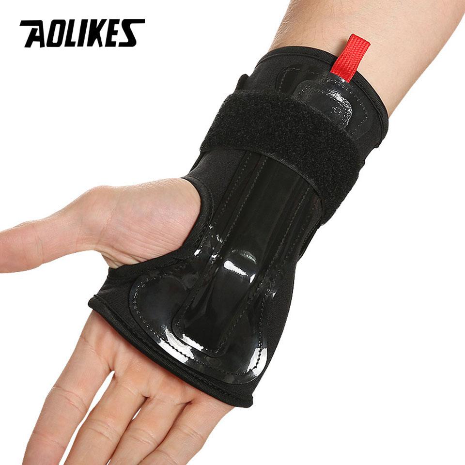 Aolikes 1Pair Ski Wrist Support Gear Hand Protection Roller Palm Pads for Snowboard Skating Guard Men Women