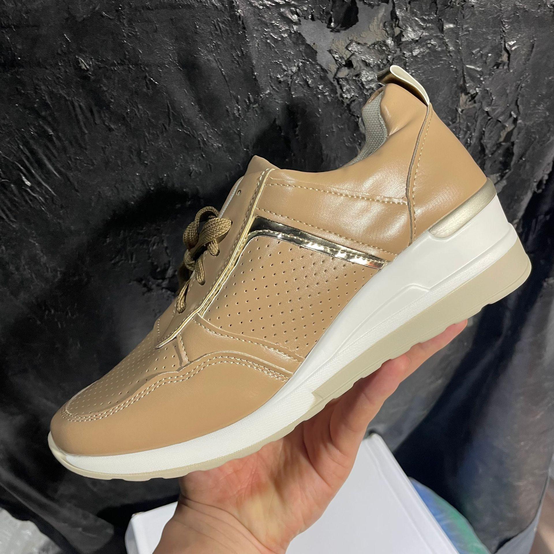 

Женские спортивные туфли больших размеров, повседневные сетчатые однотонные кроссовки на толстой подошве со шнуровкой, размеры 35-43 37 светло-коричневого