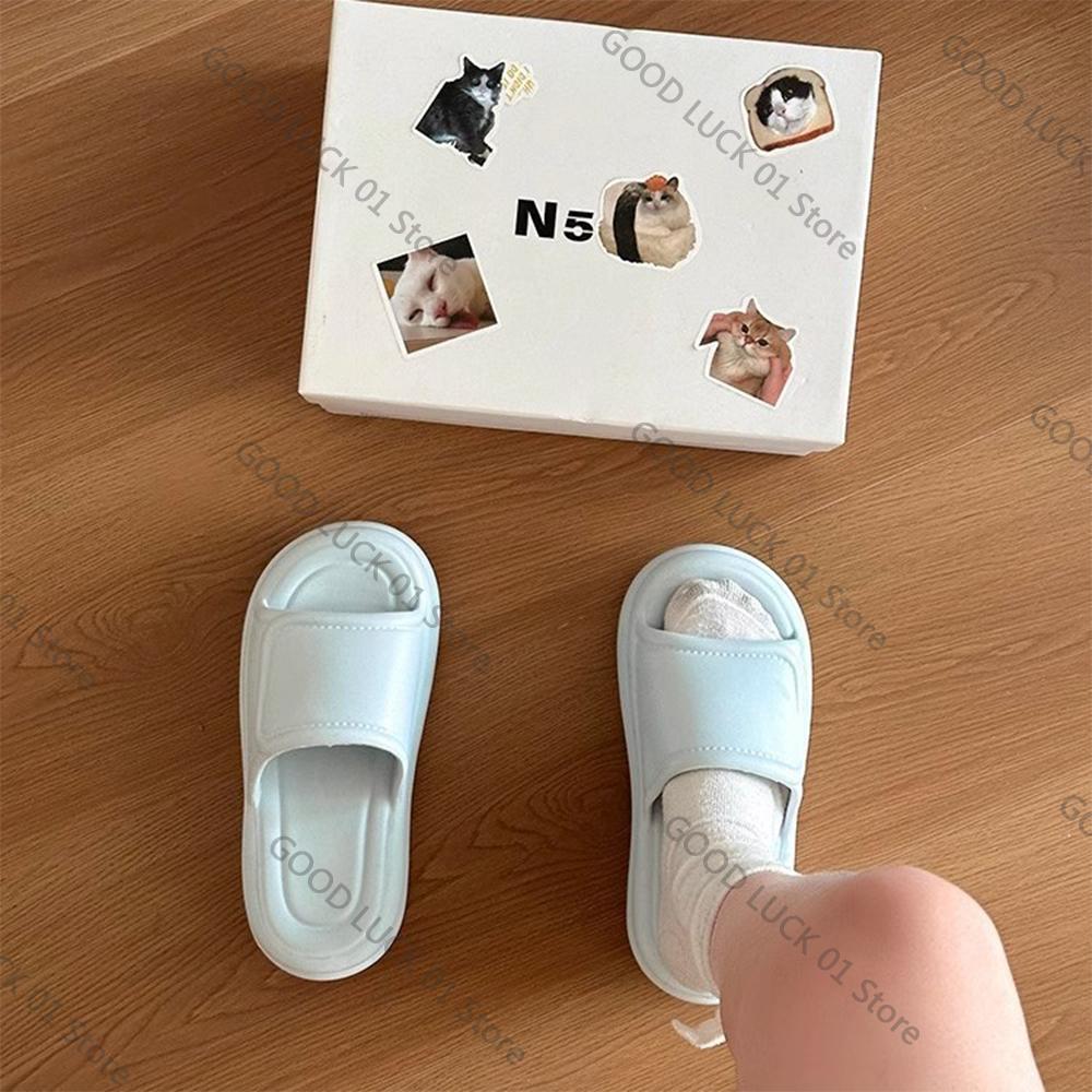 Fashion Women's Thick Soled Slippers, The New Summer Slippers Of 2025 Are Fashionable Non Slip Suitable For Home Bathroom Beach, Outdoor