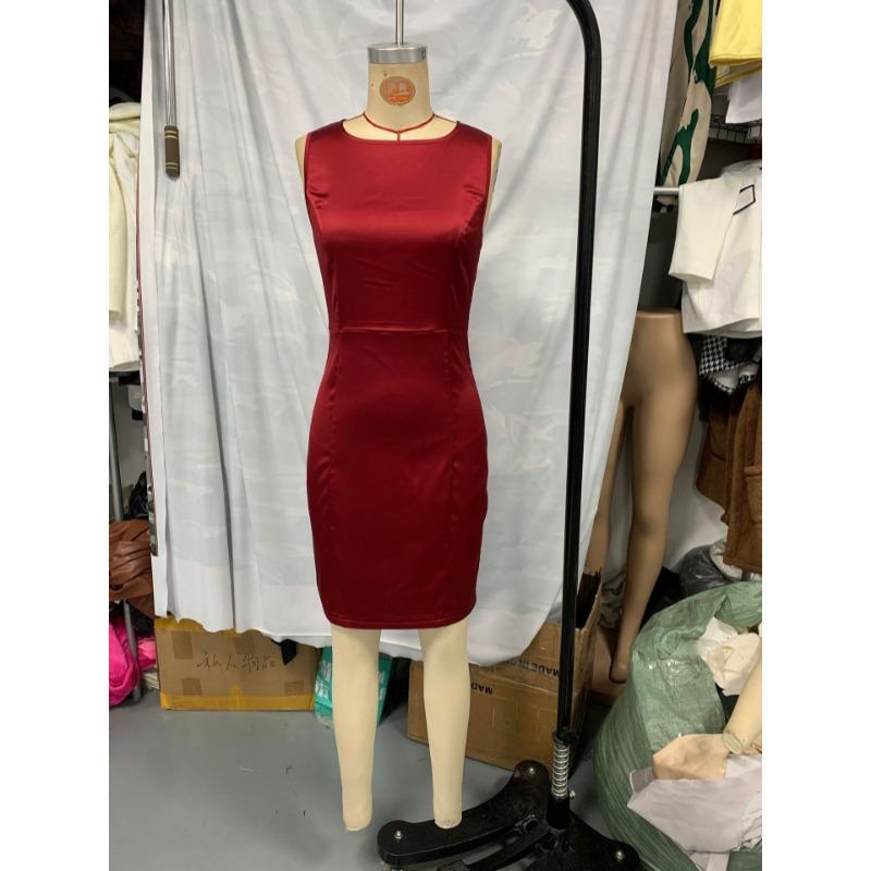 Rochie creion satinată elegantă, fără mâneci, cu decolteu barcă, Rochie midi bodycon slim cu talie înaltă, Ținută formală elegantă pentru birou, petrecere de afaceri, navetă zilnică