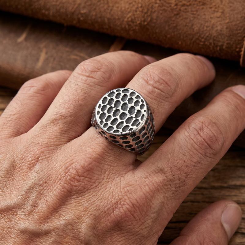 Stainless Steel Signet Ring for Men Retro Hammered Dimple Texture Finger Anillos Punk Women's Statement Band Jewelry Gifts