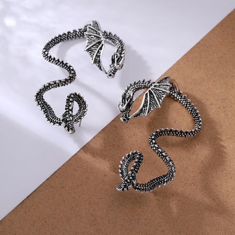 Retro Punk Gothic Alloy Dragon Earrings Wrapped Clip Exaggerated Dragon Earrings