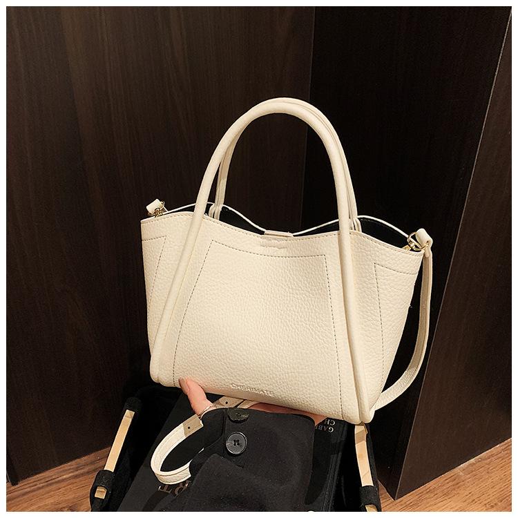 Tote Bag Retro Large-capacity Oblique Span Locomotive Bag Stray Bag Women's Mailman Bag Spring and Summer Shoulder Bag