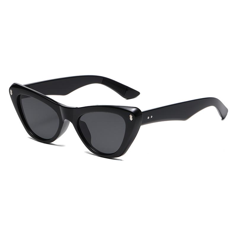 4702 Personalized Cat'S Eye Retro Sunglasses 2024 Fashionable Rice Nails Plain And Thin Glasses, Fashionable Street Sunglasses
