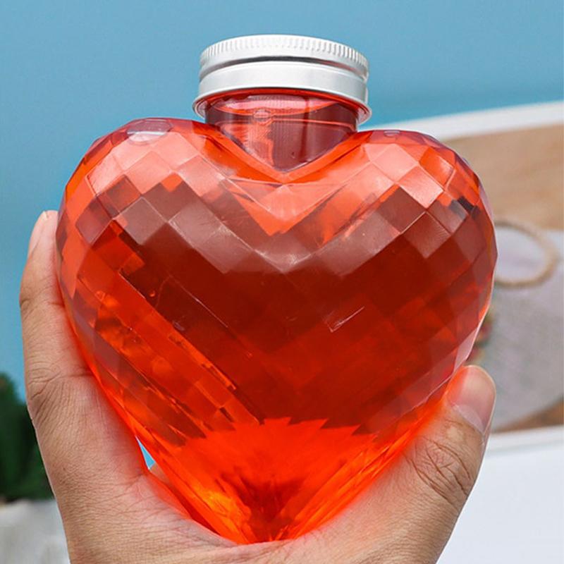10 ks 300ml plastové lahve ve tvaru srdce pro skladování nápojů, lahve na pitnou vodu, plastová láhev na vodu s víčky