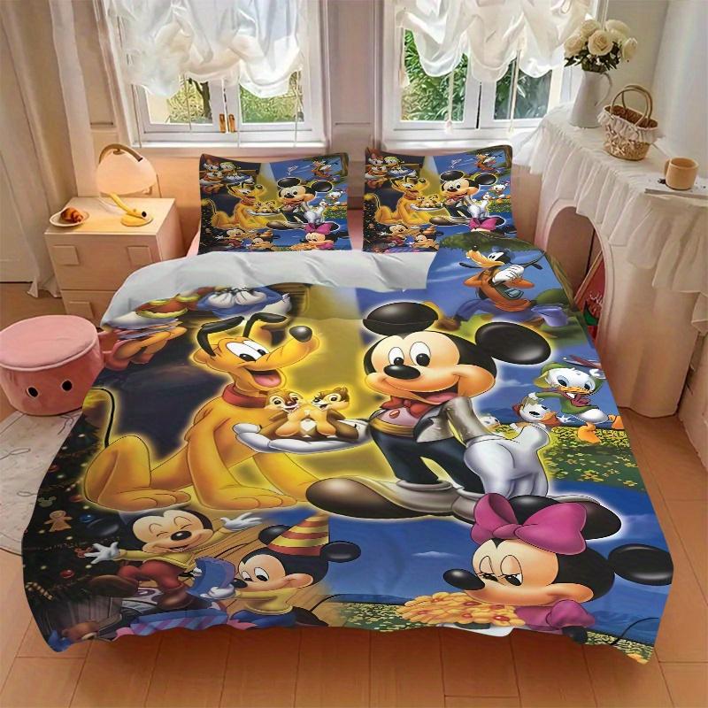 3pcs Mickey Mouse & Friends Christmas Holiday Quilt Cover Set, Soft and Cozy Bedroom, Guest Room and Dorm Decorative Bedding 3-Piece Set 1 Q