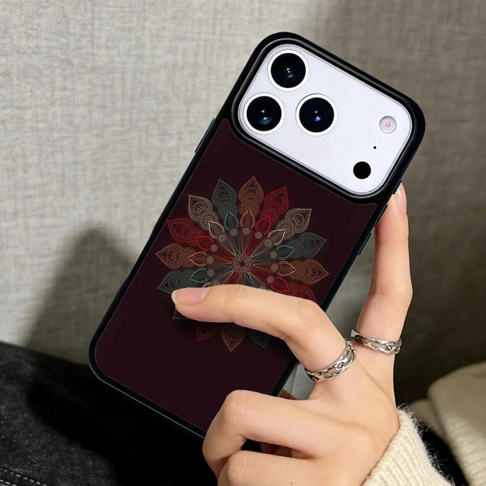 Capa Case for iPhone 17 Air 16 Pro Max 15 Plus 11 13 Mini 14 12 Back Phone Cover Indian Pattern Mandala