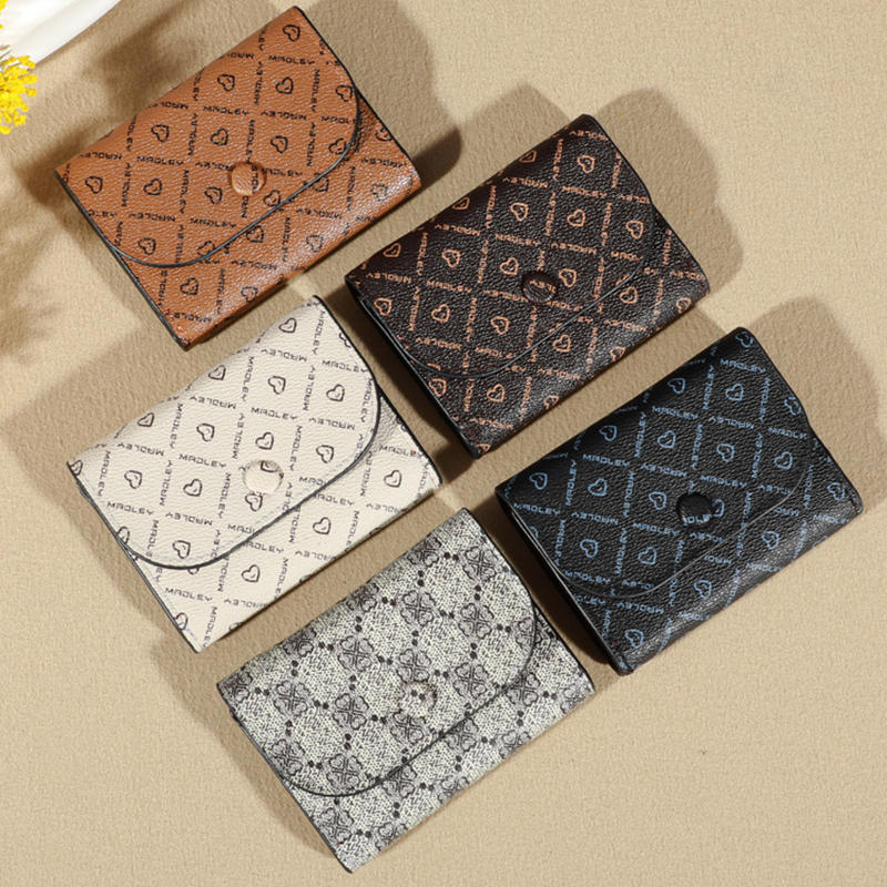 Women's Letter & Heart Print Wallet - Cute Zippered Coin Purse with Card Slots, Fashionable Wristlet Multi-Functional Wallet