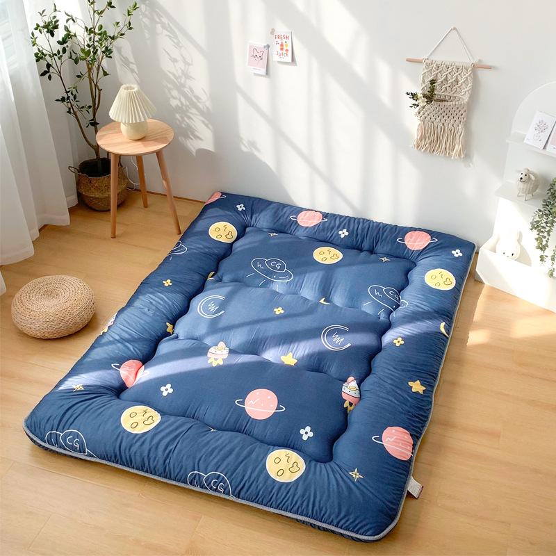 Thickened Tatami Floor Mattress - Foldable Sleeping Mat for Living Room or Bedroom
