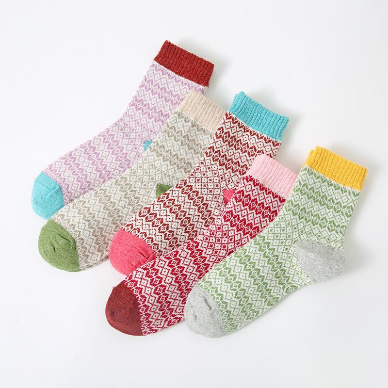 5/10 Pairs Comfortable Casual Autumn Winter Thickened Warm Rabbit Wool Socks Fashionable Versatile Short Vertical Stripe Towel Socks for Women