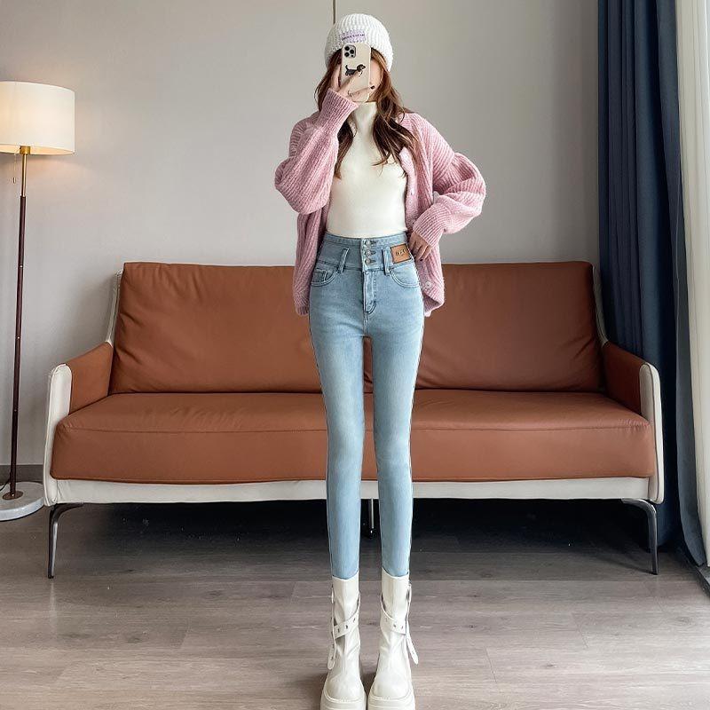 Light blue high-waisted velvet jeans for women's winter, new high-waisted slim-breasted leggings