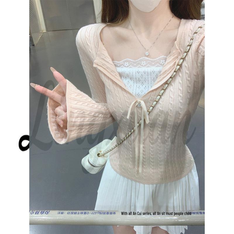 Spring Korean-Style Cable Knit Lace-Up Bell Sleeve Top One Size