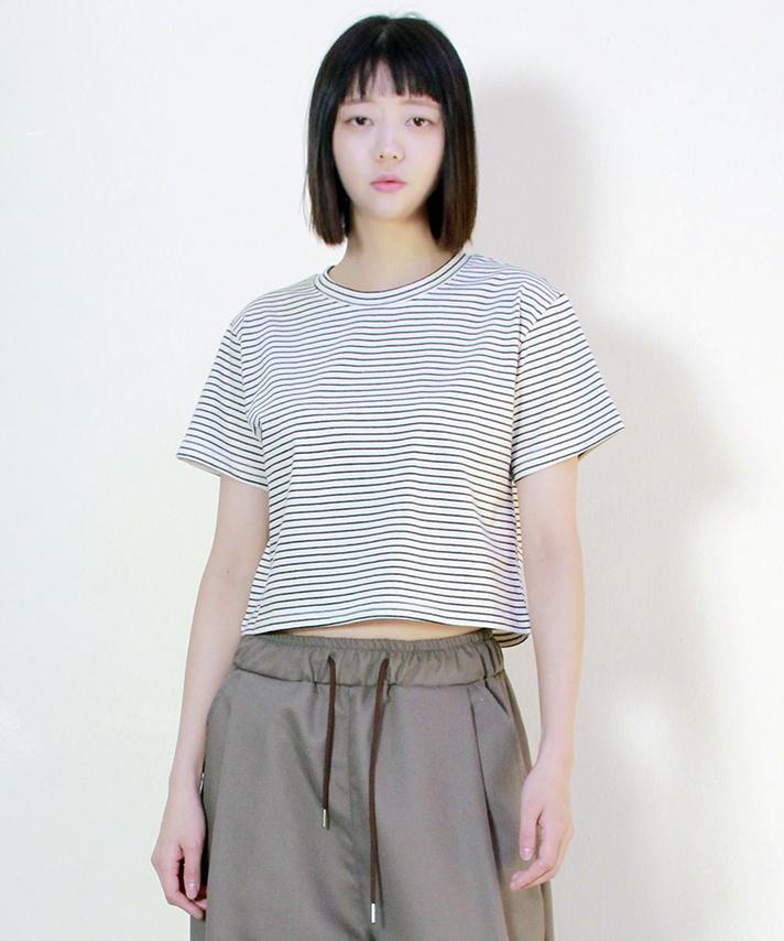 Deumakeu Loose Fit Pinstripe Crop Short Sleeve T-Shirt Ivory
