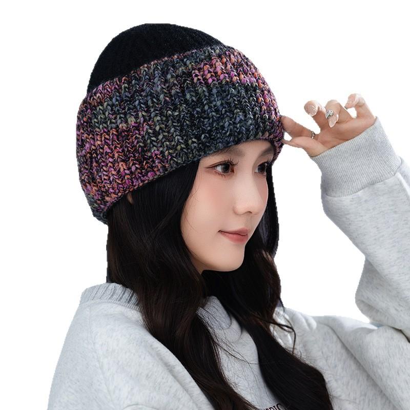 New Winter Color Knitted Wool Hat for Women Outdoor Travel Windproof and Warm Piles of Hats Showing Face Small Pullover Hat