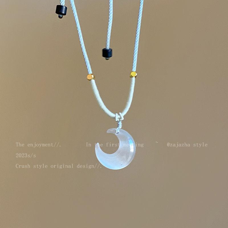 Resin moon woven rope necklace female design sense niche retro personality simple versatile temperament neck chain collarbone chain