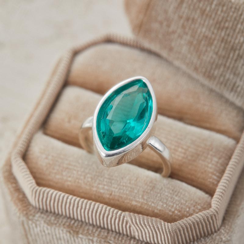 

Vintage European and American Classic Big Glass Ladies Ring Wedding Band Party Gift Finger Aesthetics 10