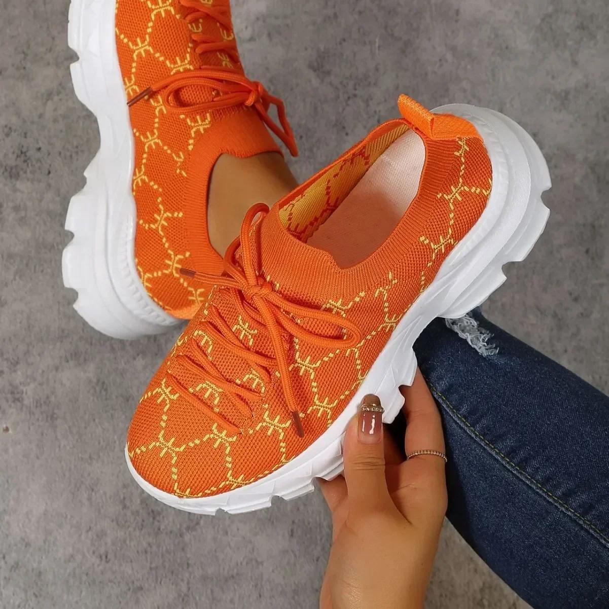 Модные повседневные туфли на толстой подошве для женщин — фото 3