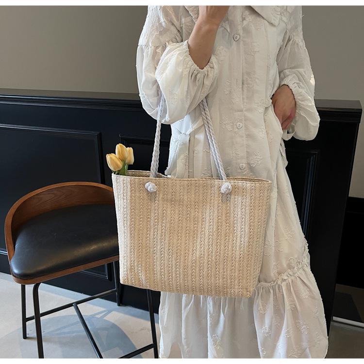 2025 new trendy fashion straw bag large capacity shoulder tote bag small fresh underarm handbag women