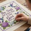 Kolibri Hortensia Broderikit, Kolibri Trädgård Tro Korsstygnskit, DIY Broderikit med Stämplat Tyg med Psalt, Nybörjare Handstygn