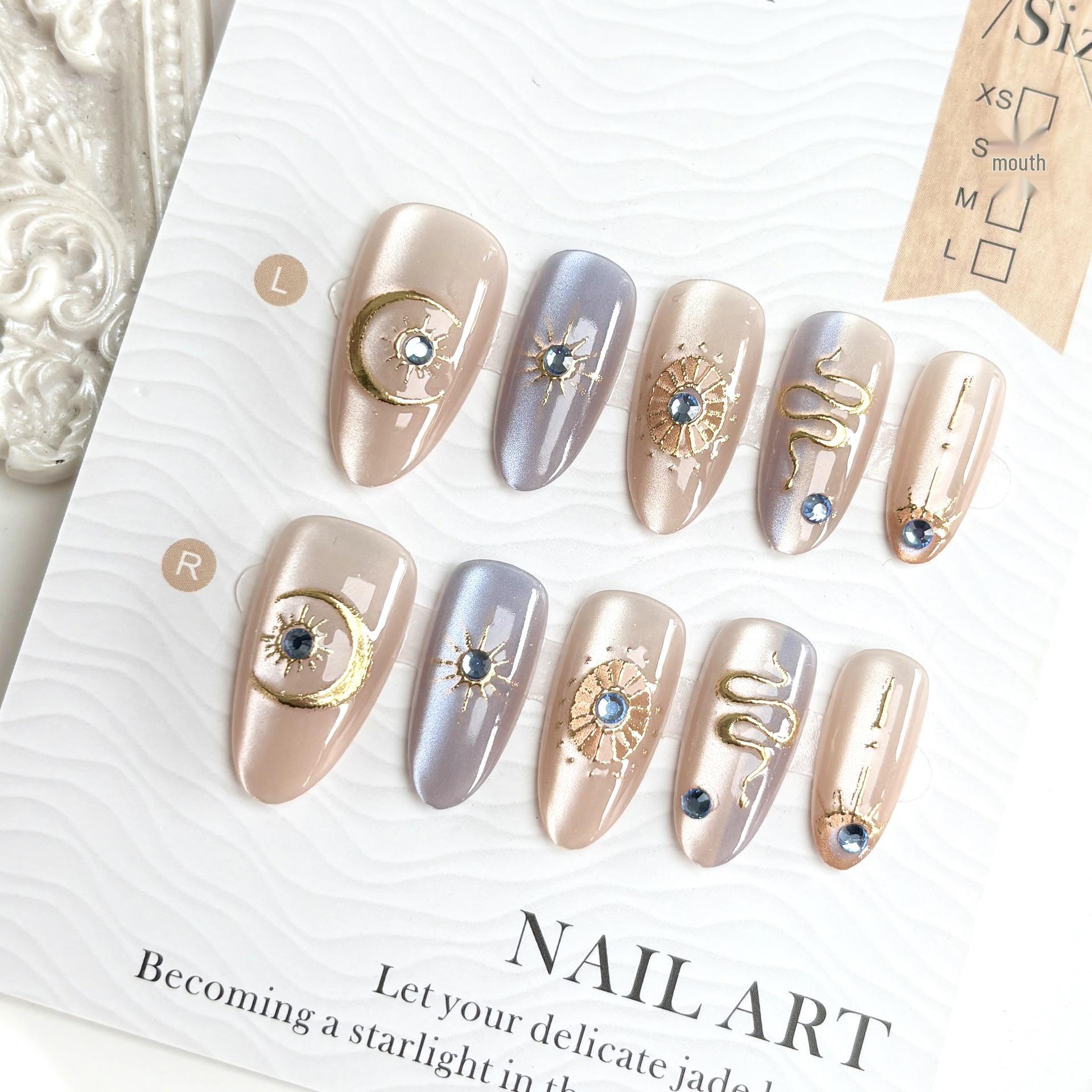 

Luxury 3D Rhinestone Nail Art Stickers with Purple French Cat Eye Snake Design