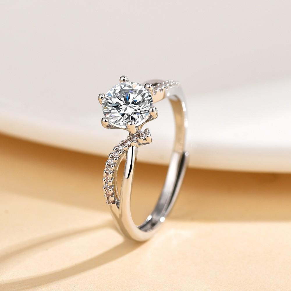 TikTok Influencer Inspired Moissanite Six-Prong Wedding Ring for Women - One Carat Jewelry