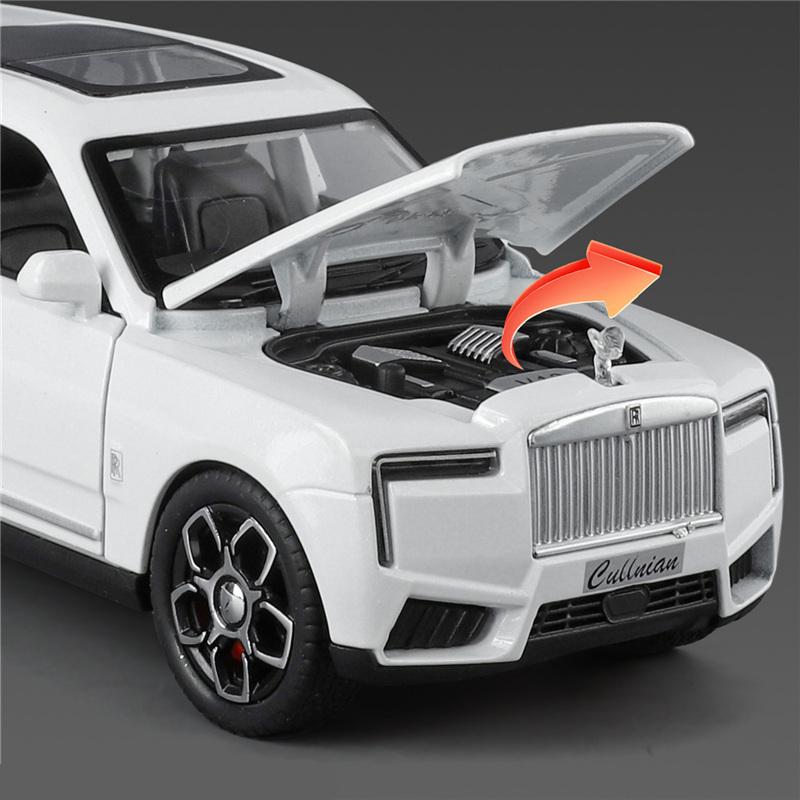 1/32 2025 Rolls Royce SUV Cullinan Alloy Luxury Car Model Diecast Metal Toy Off-road Vehicle Car Model Sound and Light Kids Gift