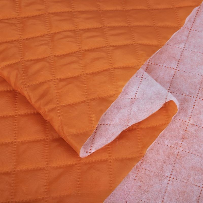 Verdickende gesteppte Einlagen Futter Baumwollstoff für Herbst- und Wintermantelfutter Baumwollwattierte Jacke Stuhlkissen Handgemacht