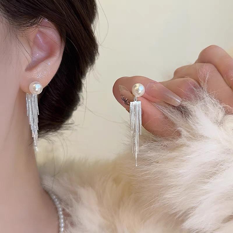 

[Galaxy Waterfall] Pearl ear clips without ear holes, two long tassel earrings, unique temperament mosquito coil disc earrings