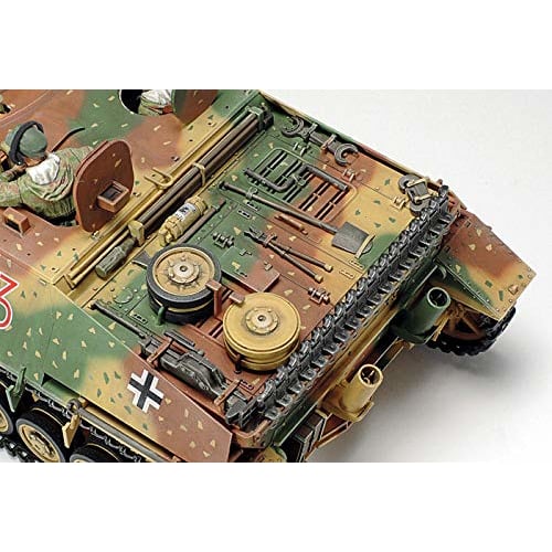 Tamiya 1/35 Military Miniature Series No.340 German Army Tank Destroyer IV /70 V Lang Plastic Model 35340